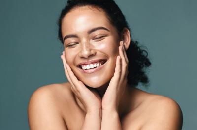 Energie Facial mit 15Min LED-Lichttherapie